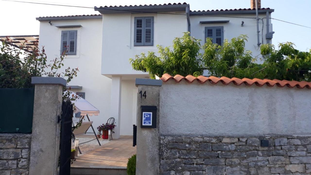 Holiday Home Dioniza Vodnjan Extérieur photo